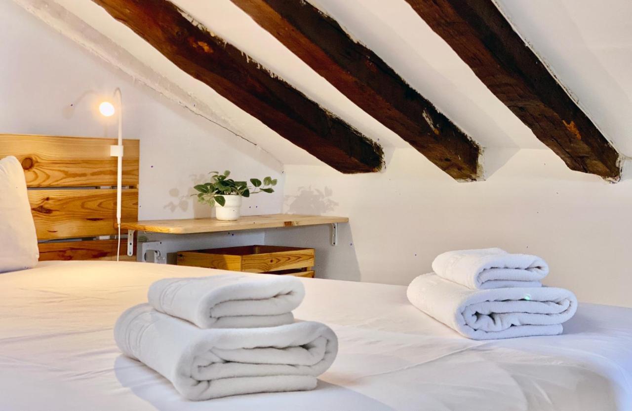 Charming Gran Via Attic Lejlighed Madrid Eksteriør billede